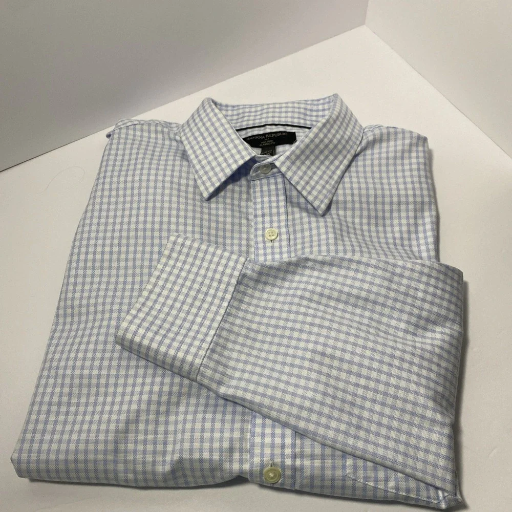 Banana Republic Men's Long Sleeve Classic Fit No Iron Large 16-16 1/2 Blue Check